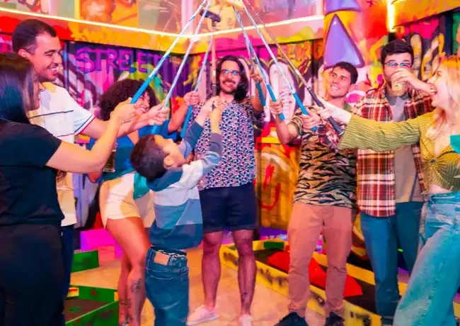 Indoor Minigolf Experience Porto, Porto, Portugal, Porto Pass.