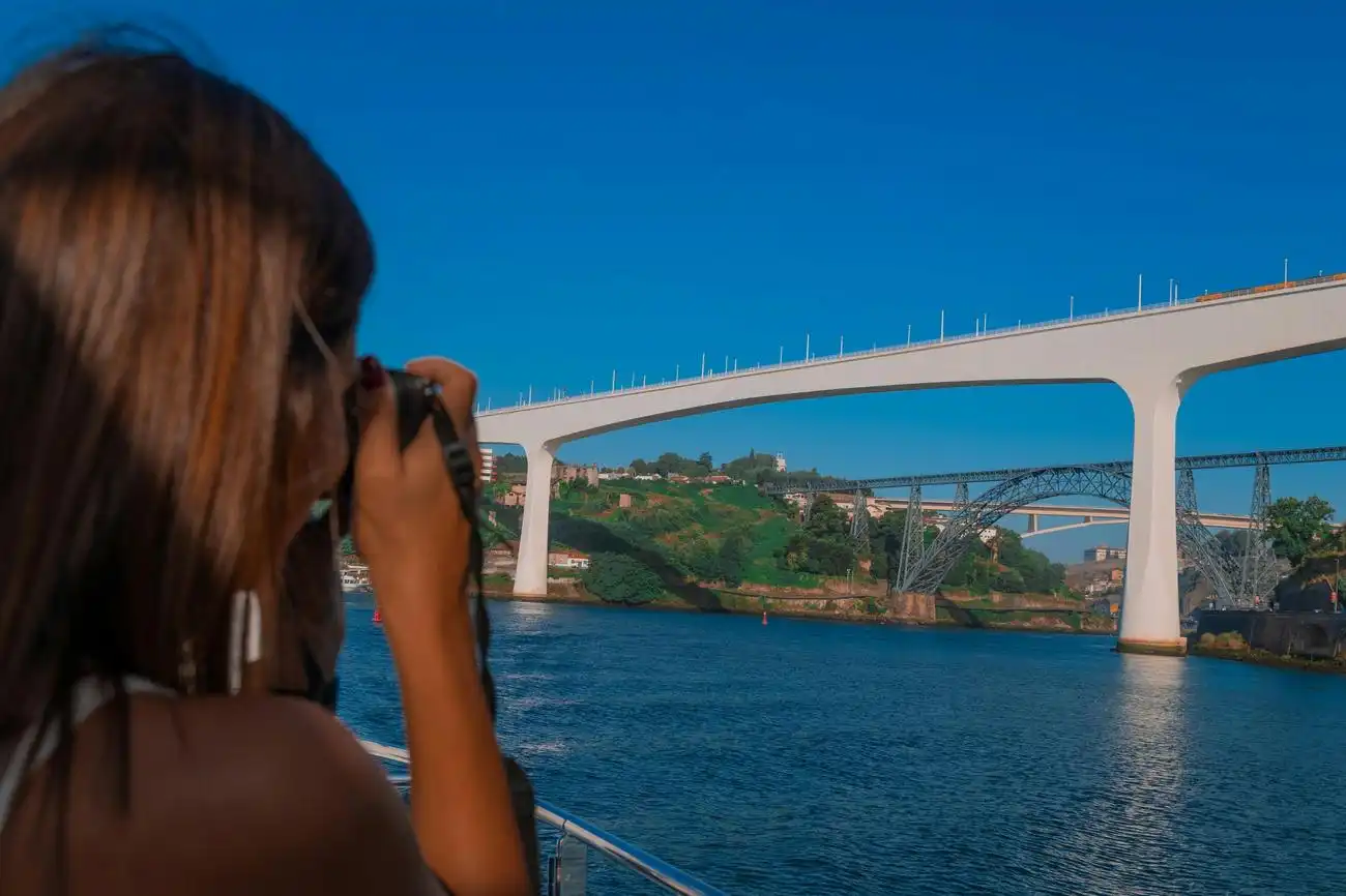 Douro Valley: Cruise from Porto to Régua with Breakfast and Lunch, Porto, Portugal, Porto Pass.