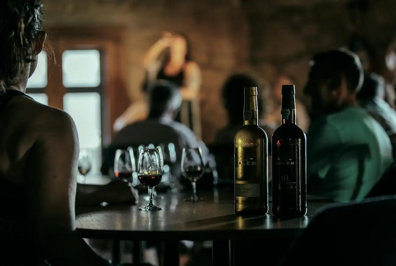 Cálem Caves: Guided Tour with Fado Show and Wine, Porto, Portugal, Porto Pass.