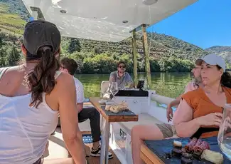 Porto: Private Douro Valley Tour with Lunch at Quinta, Cruise & 2 Wineries, Porto, Portugal, Porto Pass.