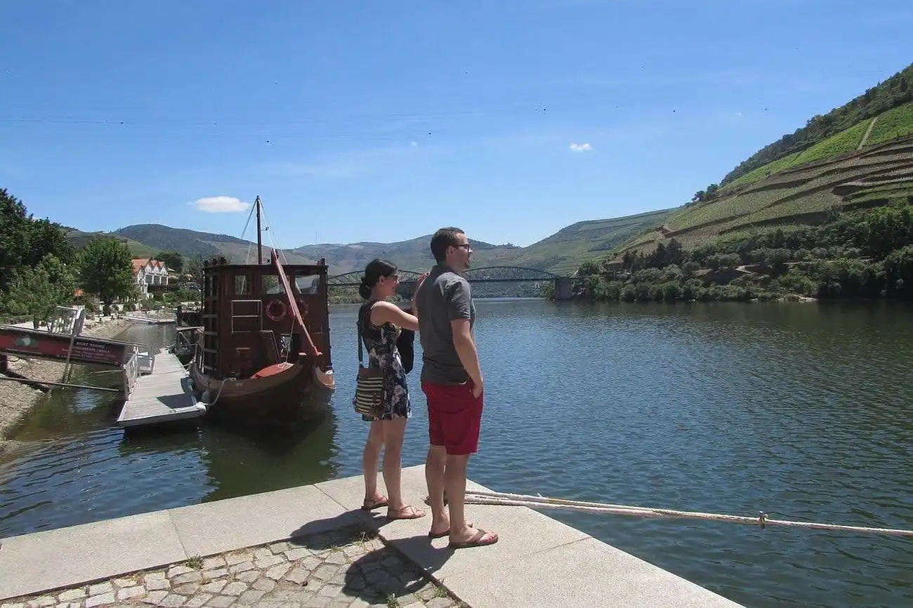 Douro Valley: Day Trip from Porto + River Cruise + Lunch, Porto, Portugal, Porto Pass.