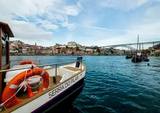 Ferry sur le Douro, Porto, Portugal, Porto Pass.
