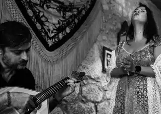 Porto: Fado na Baixa, Porto, Portugal, Porto Pass.