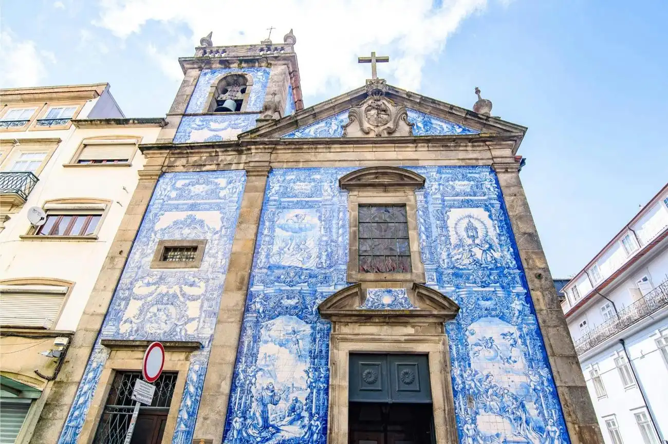 Porto: Scavenger Hunt + Sights Self-Guided Tour, Porto, Portugal, Porto Pass.