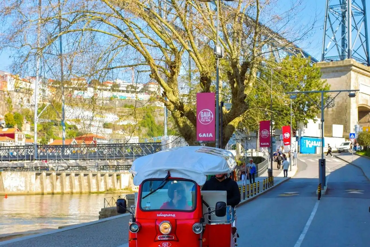 Porto: Guided Sunset Tuk Tuk Tour with Wine, Porto, Portugal, Porto Pass.