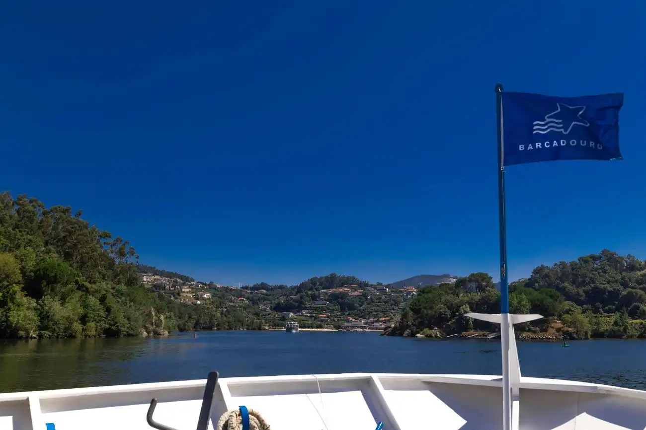 Douro Valley: Downstream Cruise from Régua to Porto with Lunch, Porto, Portugal, Porto Pass.
