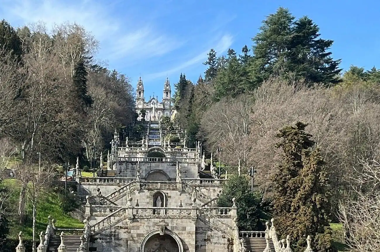 Douro Valley: Guided Day Trip from Porto + Wine Tasting + River Cruise, Porto, Portugal, Porto Pass.