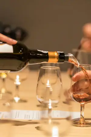 Απολαύστε μια εμπειρία γευσιγνωσίας Port wine στο Πόρτο. Βρείτε τα καλύτερα εισιτήρια με το Porto Pass.