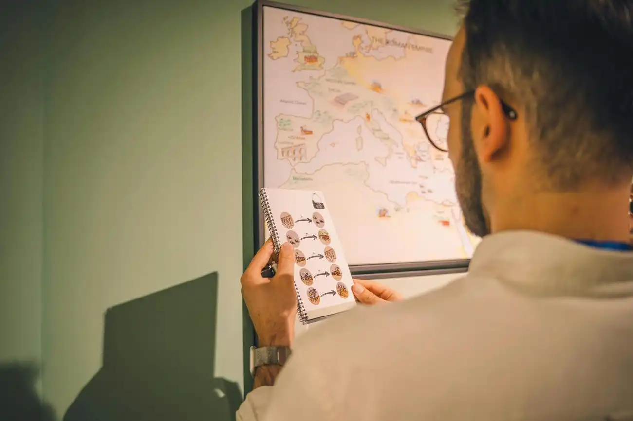 WOW Porto: Escape Room - Mission Save the Museum, Vila Nova de Gaia, Portugal, Porto Pass.
